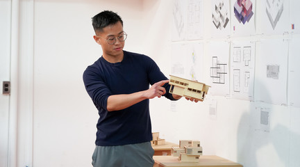 Phap Nguyen (BA '24) presents project "Butterfly Peak House" for Studio I